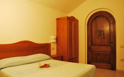 Camera Matrimoniale/Doppia con Letti Singoli con Letto Supplementare 