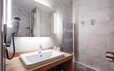 Chambre Lits Jumeaux (1 ou 2 Personnes)