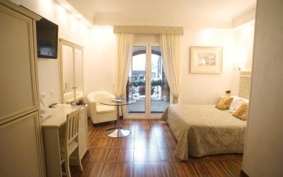 Camera Familiare (4 Adulti) 