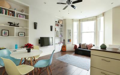 Apartment with Balcony