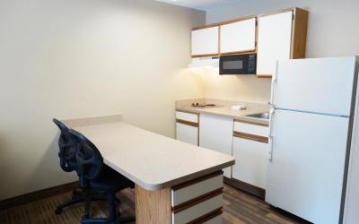 One Bedroom Suite with 1 Queen Bed - Non-Smoking