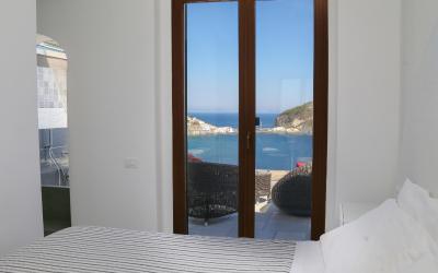 Camera Deluxe Matrimoniale con Vista Mare