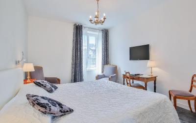 Chambre Double ou Lits Jumeaux Supu00e9rieure Chambre Double ou Lits Jumeaux Supu00e9rieure