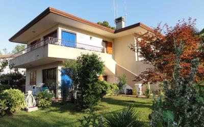 Appartamento con Balcone Appartamento con Balcone