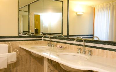 Camera Matrimoniale/Doppia con Letti Singoli