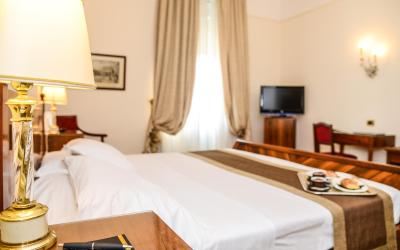 Camera Matrimoniale Superior