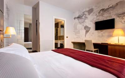 Camera Classic Matrimoniale/Doppia con Letti Singoli 