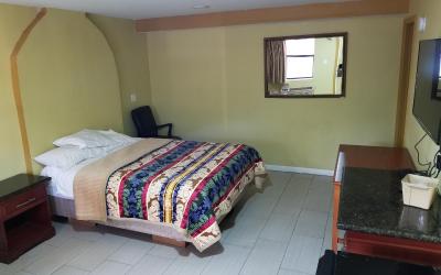 Queen Room