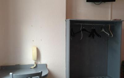 Chambre Familiale avec Douche 