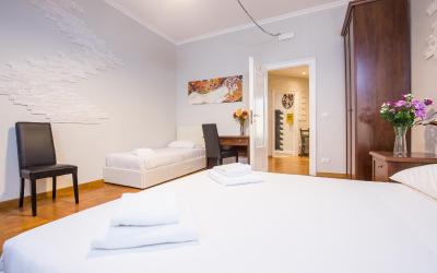 Camera Quadrupla con Bagno Privato Esterno