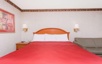 King Room - Disability Access/Non-Smoking