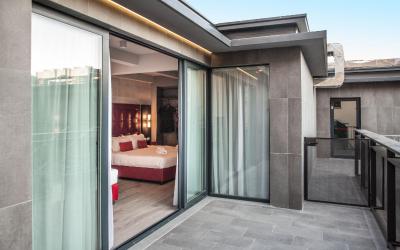 Camera Familiare con Balcone