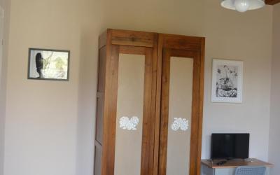 Camera Matrimoniale con Vista Giardino