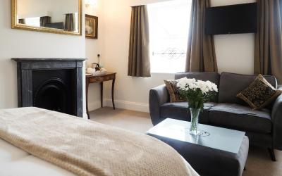 Superior King Room