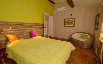 Chambre Quadruple - Vue sur Jardin Chambre Quadruple - Vue sur Jardin
