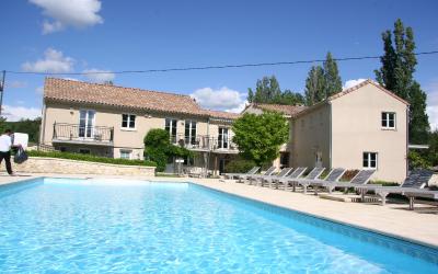 Chambre Double ou Lits Jumeaux - Accessible aux Personnes u00e0 Mobilitu00e9 Ru00e9duite