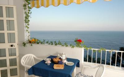 Appartamento con Balcone