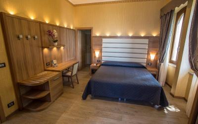 Camera Tripla Deluxe con Vista Lago - Edificio Separato