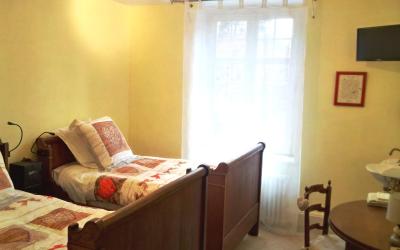 Petite Chambre Lits Jumeaux