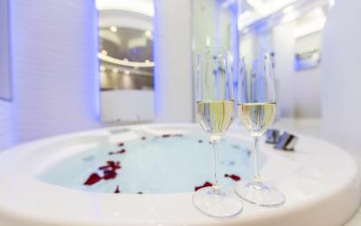 Camera Matrimoniale Deluxe con Vasca