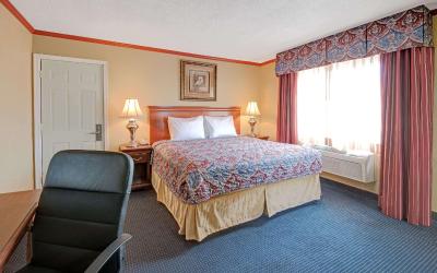 King Room - Non-Smoking