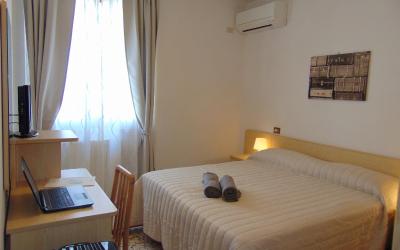 Camera Matrimoniale Economy