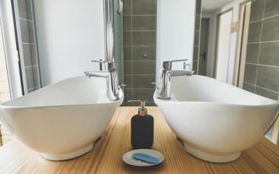 Chambre Double avec Salle de Bains Commune