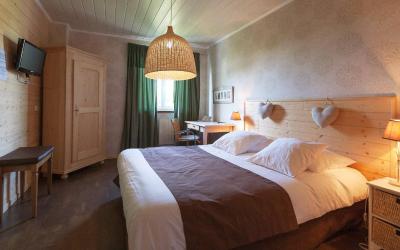Chambre Double ou Lits Jumeaux Chambre Double ou Lits Jumeaux
