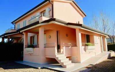 Villa Villa