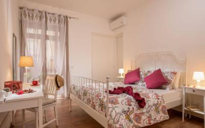 Camera Matrimoniale con Letto Supplementare