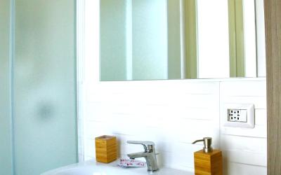 Camera Quadrupla Superior