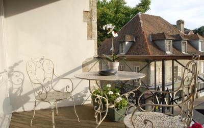 Suite Lit King-Size avec Balcon Suite Lit King-Size avec Balcon