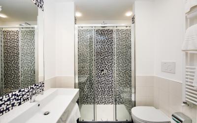 Camera Standard Matrimoniale/Doppia con Letti Singoli