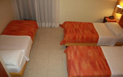 Camera Tripla con Balcone