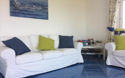 Camera Matrimoniale con Balcone e Vista Mare