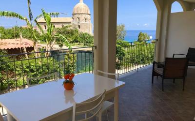 Appartamento con Vista Mare Appartamento con Vista Mare