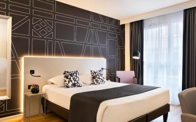 Studio Deluxe Studio Deluxe