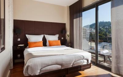 Suite Supu00e9rieure avec Terrasse Suite Supu00e9rieure avec Terrasse