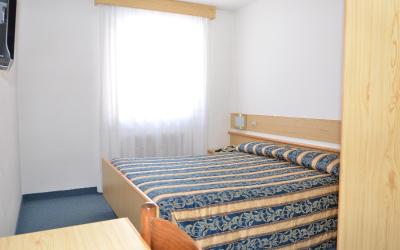 Camera Matrimoniale/Doppia con Letti Singoli