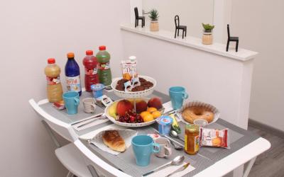 Camera Matrimoniale/Doppia con Letti Singoli con Bagno Privato