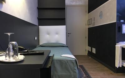 Camera Singola Superior