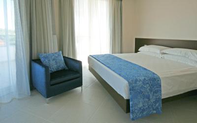 Camera Matrimoniale/Doppia con Letti Singoli con Accesso Spa