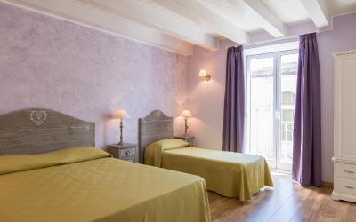 Camera Tripla con Balcone