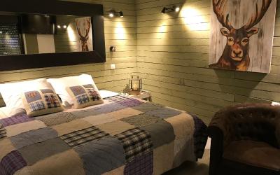 Chambre Double ou Lits Jumeaux - Vue Partielle sur Jardin