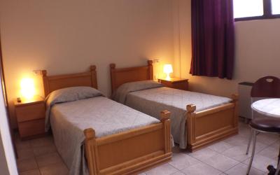 Camera Doppia con Letti Singoli