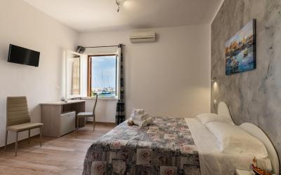 Camera Matrimoniale con Vista Mare 