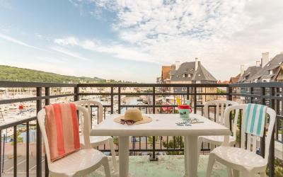 Appartement 1u00a0Chambre en Duplex avec Alcu00f4ve et Balcon (6u00a0Personnes)