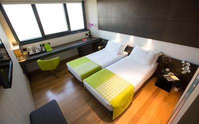 Camera Standard Doppia con Letti Singoli