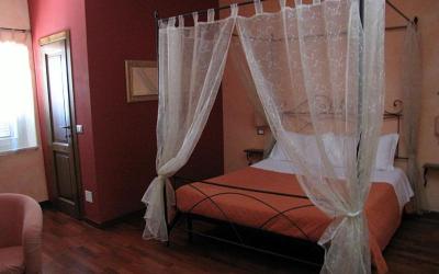 Ampia Camera Matrimoniale