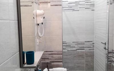 Camera Tripla con Vista Cittu00e0